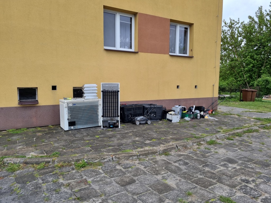elektrosmieci 2025